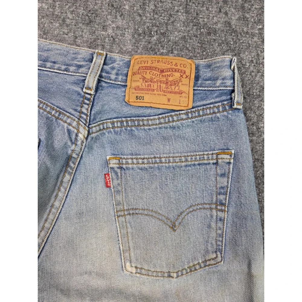 Vintage 90s Levis 501 Jeans Mens 28x34 Light Wash Blue Made In France Straight